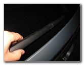 Jeep-Grand-Cherokee-Rear-Window-Wiper-Blade-Replacement-Guide-011