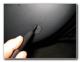 Jeep-Liberty-Door-Panel-Removal-Speaker-Replacement-Guide-009