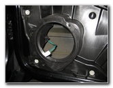 Jeep-Liberty-Door-Panel-Removal-Speaker-Replacement-Guide-026