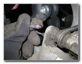 Jeep-Liberty-Front-Brake-Pads-Replacement-Guide-010