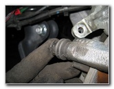 Jeep-Liberty-Front-Brake-Pads-Replacement-Guide-019