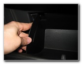 Jeep-Liberty-Cabin-Air-Filters-Cleaning-Replacement-Guide-003