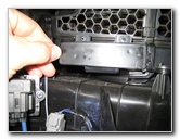 Jeep-Liberty-Cabin-Air-Filters-Cleaning-Replacement-Guide-007