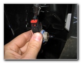 Jeep-Liberty-Headlight-Bulbs-Replacement-Guide-035