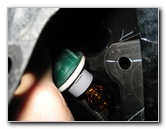 Jeep-Liberty-Headlight-Bulbs-Replacement-Guide-039
