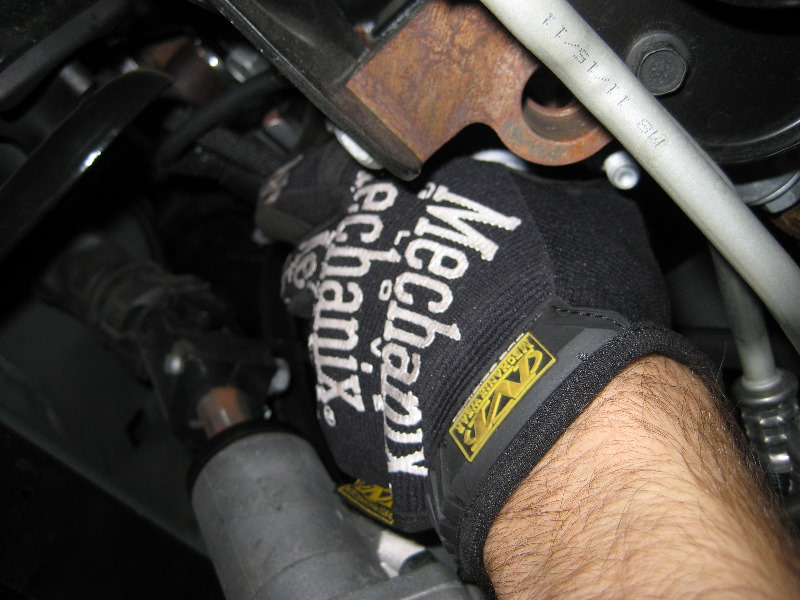 Jeep-Liberty-PowerTech-EKG-V6-Engine-Oil-Change-Guide-014