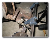 Jeep-Liberty-Rear-Brake-Pads-Replacement-Guide-024