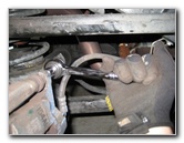 Jeep-Liberty-Rear-Brake-Pads-Replacement-Guide-031