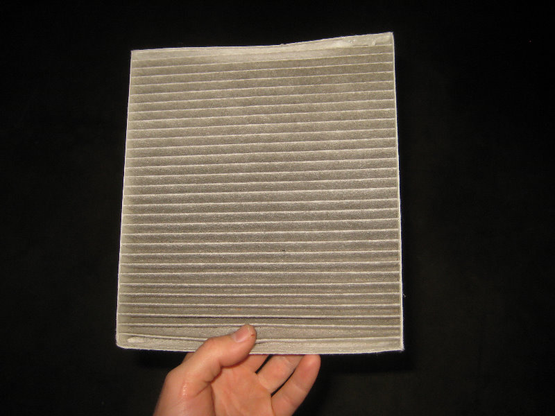 2007-2016-Jeep-Patriot-Cabin-Air-Filter-Replacement-Guide-015