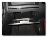 2007-2016-Jeep-Patriot-Cabin-Air-Filter-Replacement-Guide-002