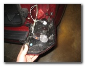2007-2016-Jeep-Patriot-Tail-Light-Bulbs-Replacement-Guide-011