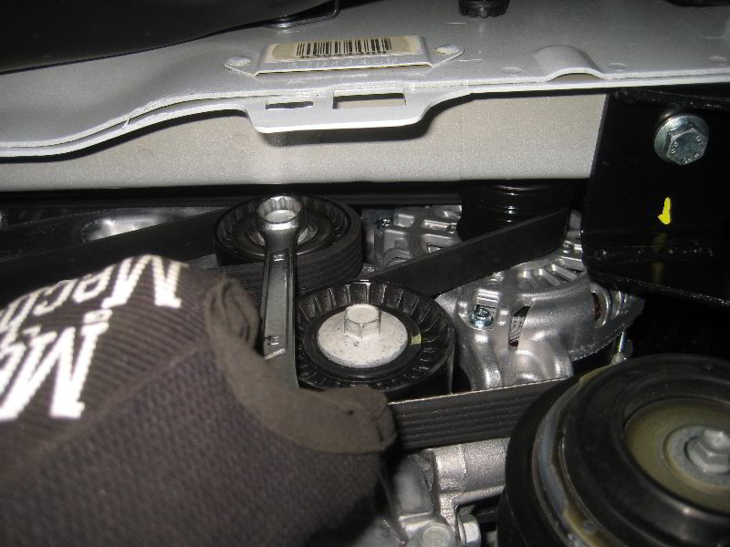 Jeep-Renegade-Tigershark-Serpentine-Accessory-Belt-Replacement-Guide-020