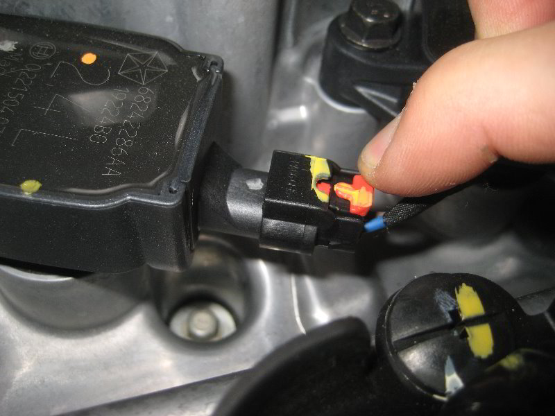 Jeep-Renegade-Tigershark-Engine-Spark-Plugs-Replacement-Guide-010
