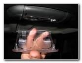 Jeep-Wrangler-Dome-Light-Bulbs-Replacement-Guide-004