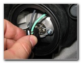 Kia-Forte-Headlight-Bulbs-Replacement-Guide-031