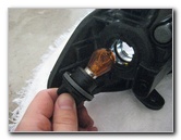 Kia-Forte-Headlight-Bulbs-Replacement-Guide-035