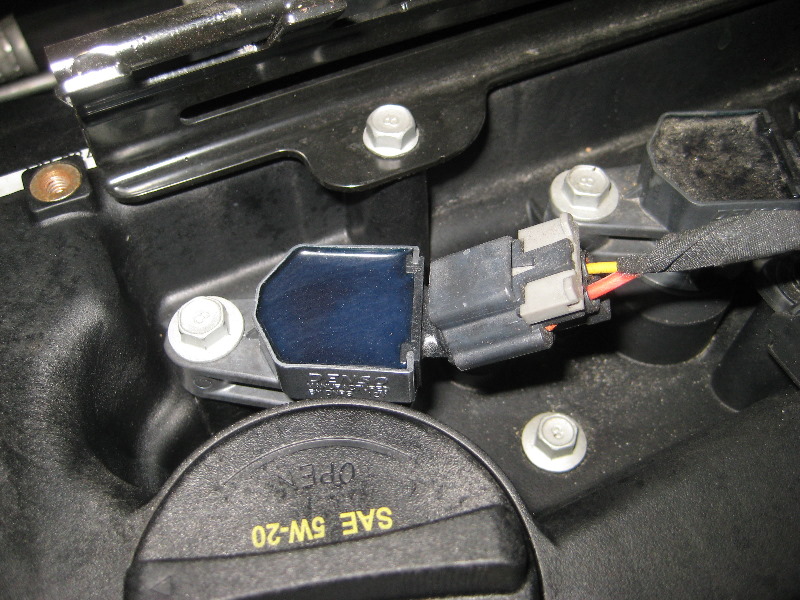 Kia-Forte-Theta-II-2L-Engine-Spark-Plugs-Replacement-Guide-005