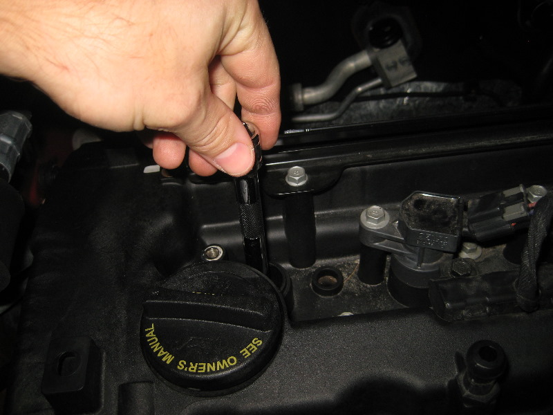 Kia-Forte-Theta-II-2L-Engine-Spark-Plugs-Replacement-Guide-018