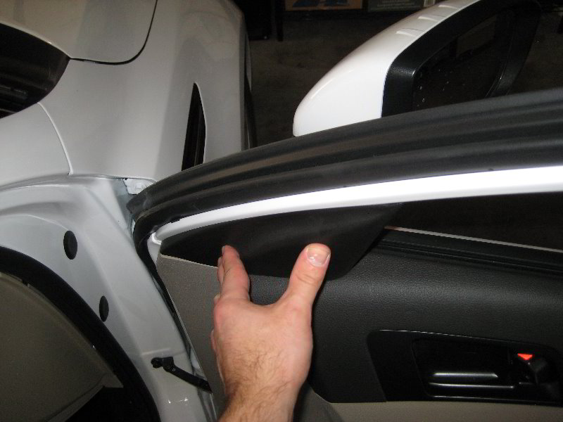 Kia-Optima-Interior-Door-Panel-Removal-Guide-042