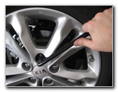 Kia-Optima-Rear-Disc-Brake-Pads-Replacement-Guide-034