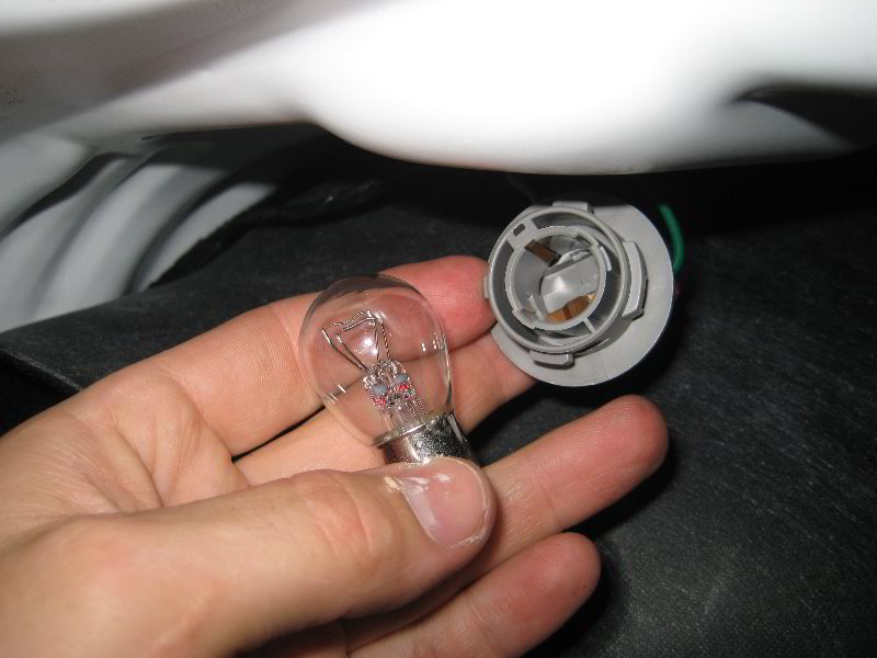 KiaOptimaTailLightBulbsReplacementGuide029