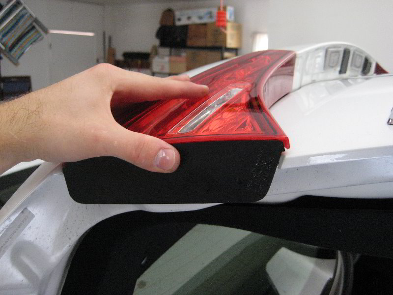 Kia-Optima-Tail-Light-Bulbs-Replacement-Guide-043