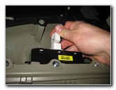 Kia-Rio-Plastic-Interior-Door-Panel-Removal-Guide-029