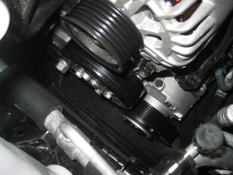 KiaRioSerpentineAccessoryBeltReplacementGuide020