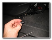 Kia-Sedona-12V-Automotive-Battery-Replacement-Guide-003