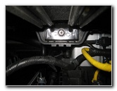 Kia-Sedona-12V-Automotive-Battery-Replacement-Guide-016
