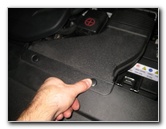 Kia-Sedona-12V-Automotive-Battery-Replacement-Guide-038