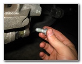 Kia-Sedona-Front-Brake-Pads-Replacement-Guide-010