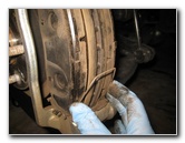 Kia-Sedona-Front-Brake-Pads-Replacement-Guide-031
