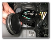 Kia-Sedona-Headlight-Bulbs-Replacement-Guide-013