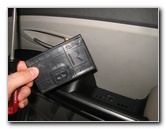 Kia-Sedona-Interior-Door-Panel-Removal-Guide-005