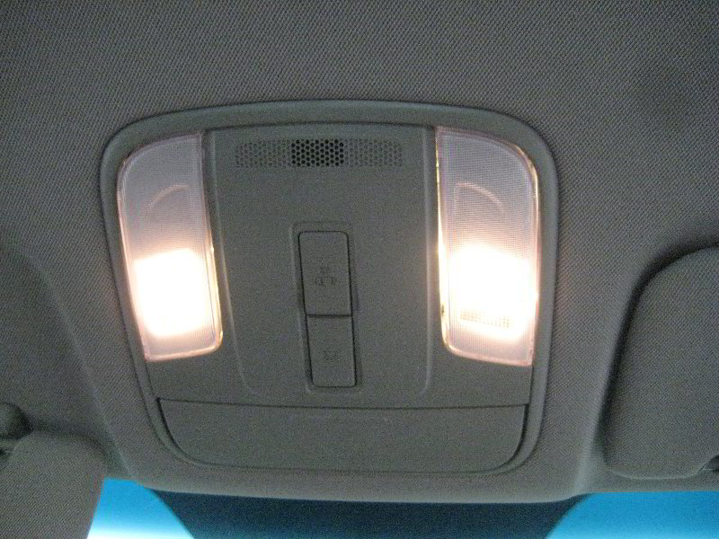 Kia-Sedona-Map-Light-Bulbs-Replacement-Guide-012