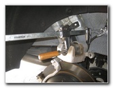 Kia-Sedona-Rear-Brake-Pads-Replacement-Guide-022