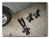 Kia-Sedona-Rear-Brake-Pads-Replacement-Guide-041