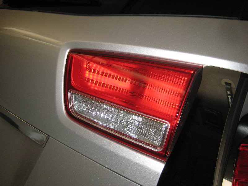 Kia-Sedona-Tail-Light-Bulbs-Replacement-Guide-035