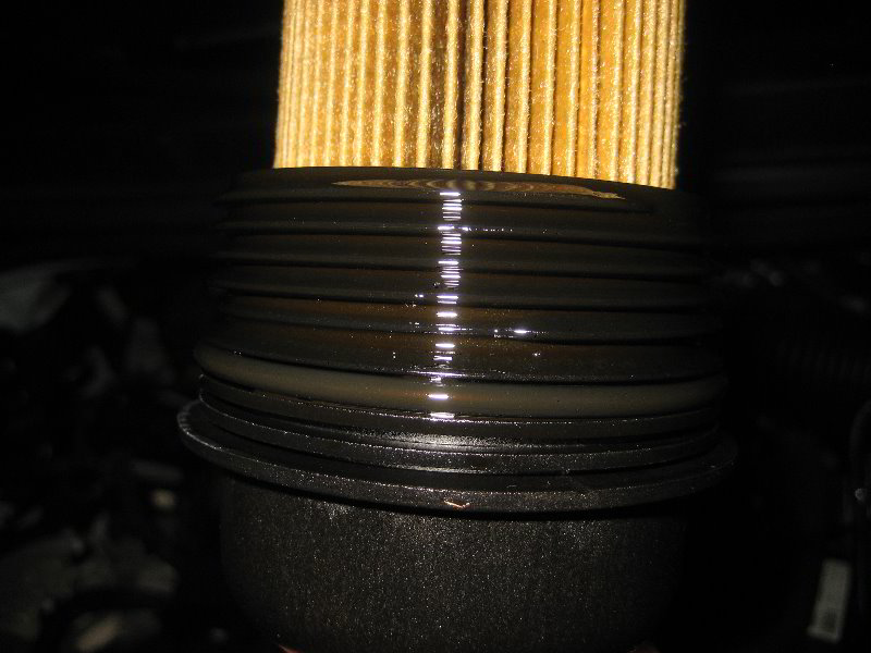 Kia-Sedona-Engine-Oil-Change-Filter-Replacement-Guide-021