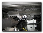 Kia-Sorento-12V-Automotive-Battery-Replacement-Guide-016