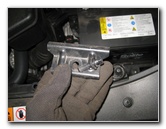 Kia-Sorento-12V-Automotive-Battery-Replacement-Guide-017