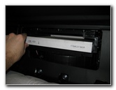 Kia-Sorento-AC-Cabin-Air-Filter-Replacement-Guide-021