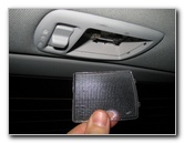 Kia-Sorento-Cargo-Area-Light-Bulb-Replacement-Guide-004