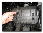 Kia-Sorento-Theta-II-Engine-Air-Filter-Replacement-Guide-002