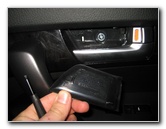 Kia-Sorento-Interior-Door-Panel-Removal-Guide-003