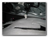 Kia-Sorento-Interior-Door-Panel-Removal-Guide-034