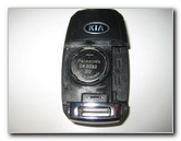 Kia-Sorento-Key-Fob-Battery-Replacement-Guide-011