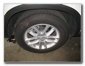 Kia-Sorento-Rear-Disc-Brake-Pads-Replacement-Guide-001