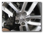 Kia-Sorento-Rear-Disc-Brake-Pads-Replacement-Guide-034